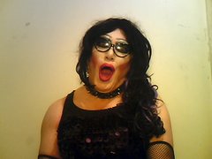 Perwersyjna suka chce kutasa w usta do foto