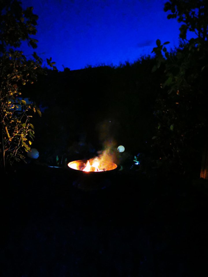 Piękna noc  i Twój żar  . . . 🔥  A może to tylko ognisko? - Jack061