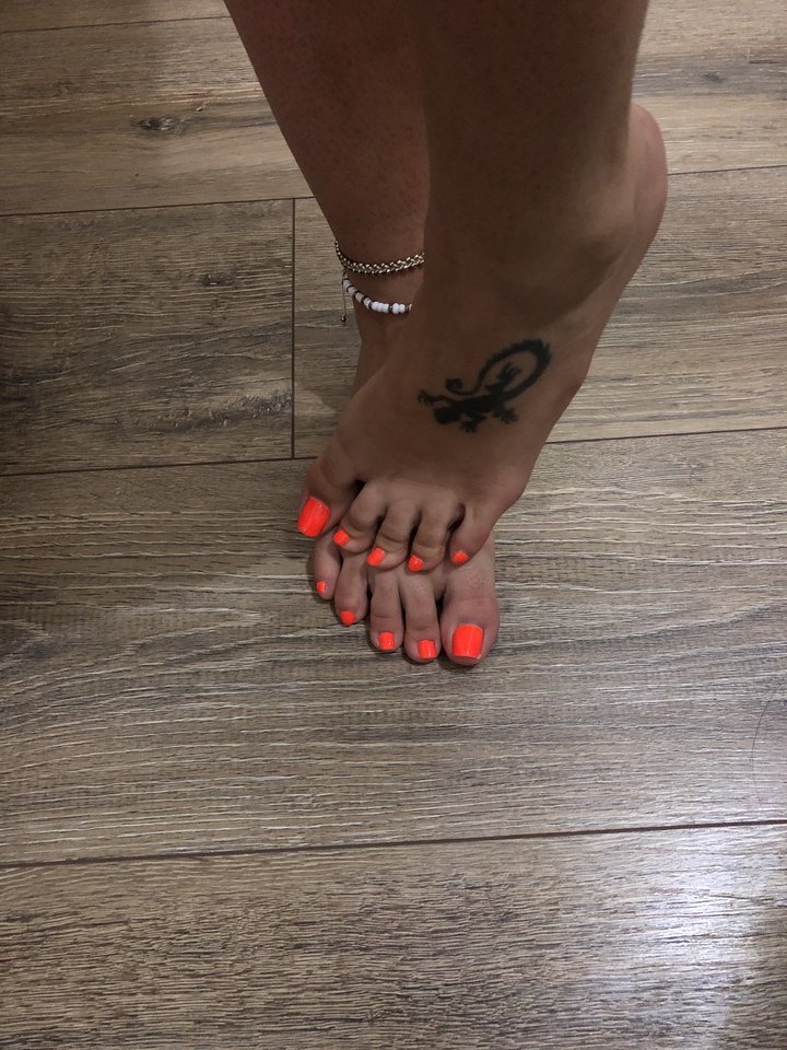 F25306FC-4CDE-4BB8-8935-8E9ED296671A.jpeg - Camgirls