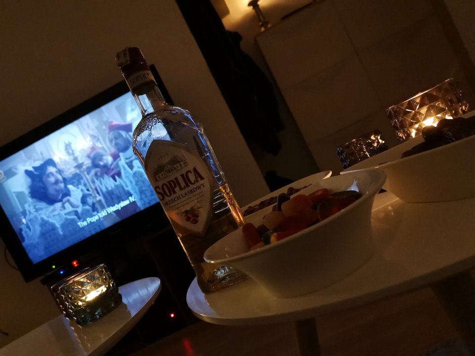 15714418271221152223428758792452.jpg - Voresfraekkeliv