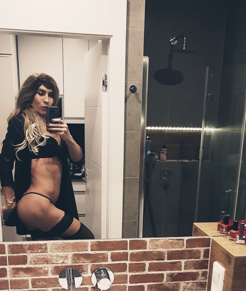 20191019_192725.jpg - Elizalady26