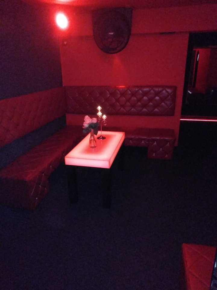 VIP - ELEGANT NIGHT - TYLKO Z KARTĄ KLUBOWĄ - SEX PARTY - LavaClub