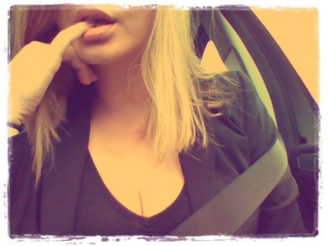 webcam-toy-foto3.jpg - hotcaroline