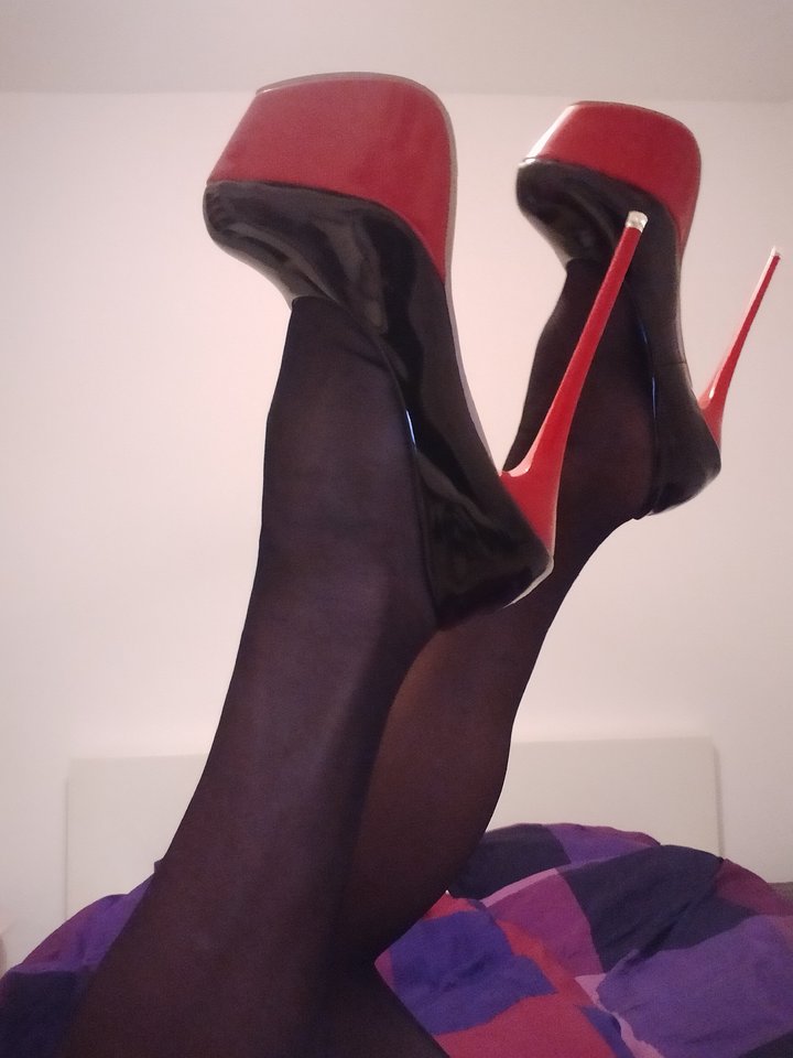 2019-11-13 17.23.38.jpg - MartinkaCross