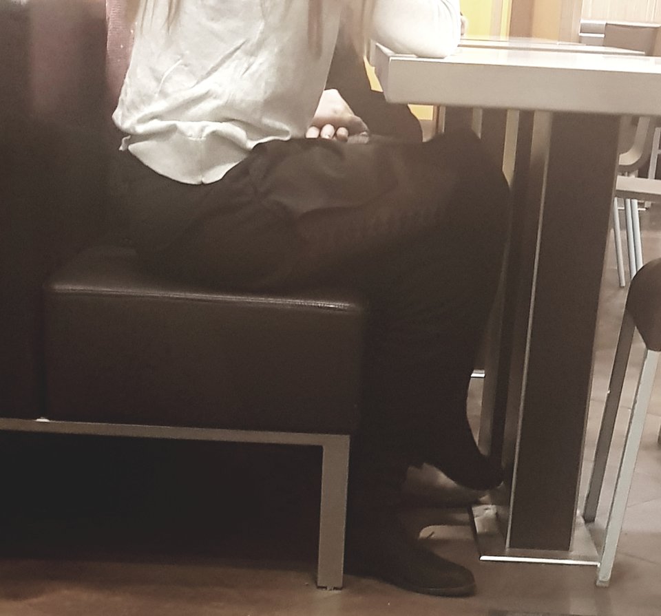 20191114_075415.jpg - iPantyhose