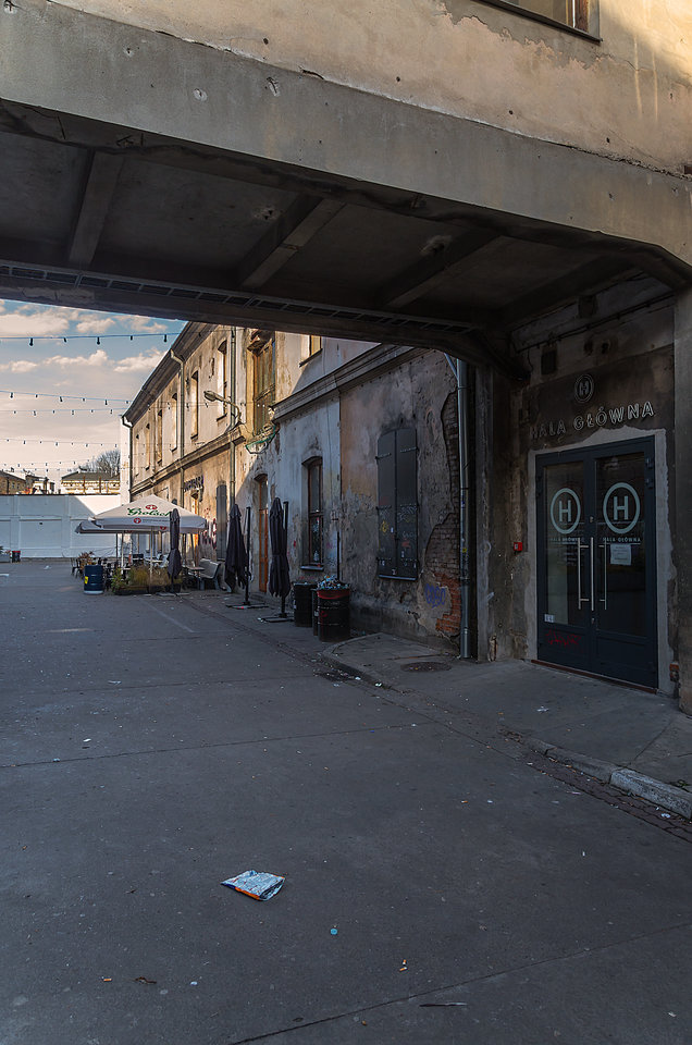 Spacerek Dolnych Młynów 8 - mystic