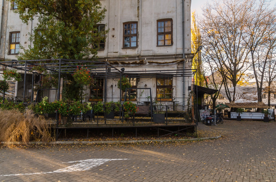 Spacerek Dolnych Młynów 17 - mystic