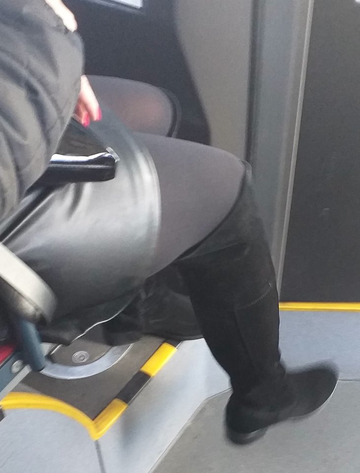 201911194254cz.jpg - AGALA