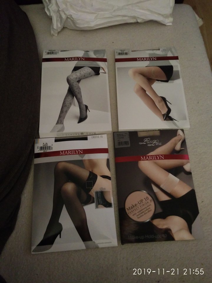 Jak ja kocham odbierać takie paczki :-)D - JulciaTv