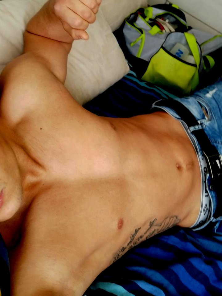 20191123_031858.jpg - YoungCouple9193