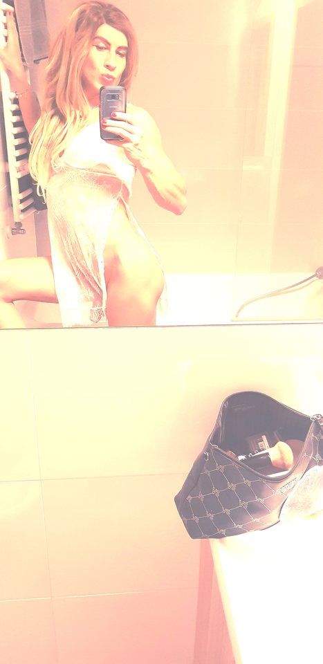 20191130_020424.jpg - Elizalady26