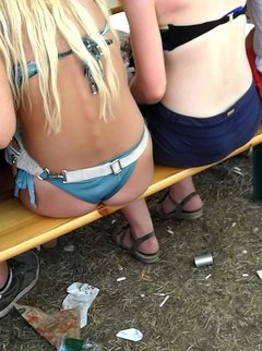 Sexy pupa z wakacji ... Podeslane od Fana, masz coś podeslij