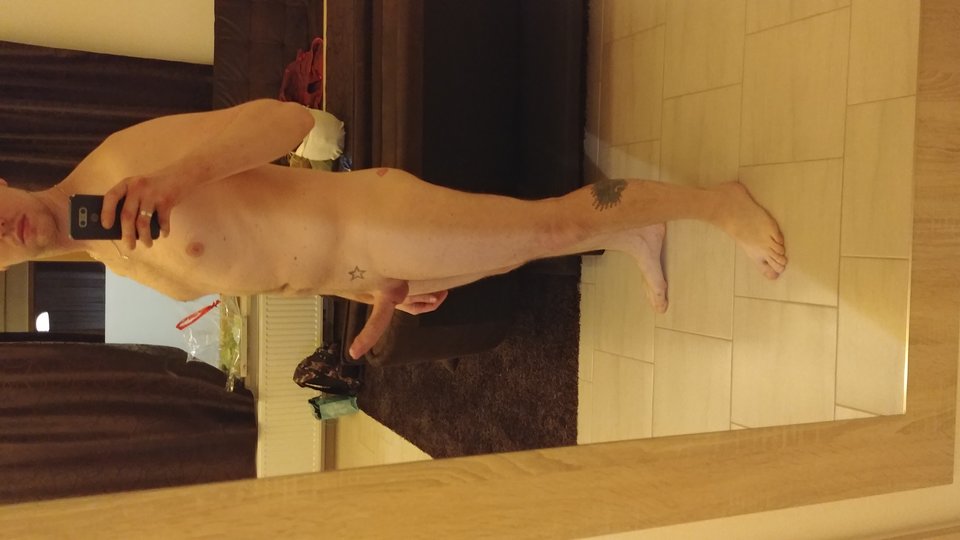 20191204_221422.jpg - NudystMaleLove