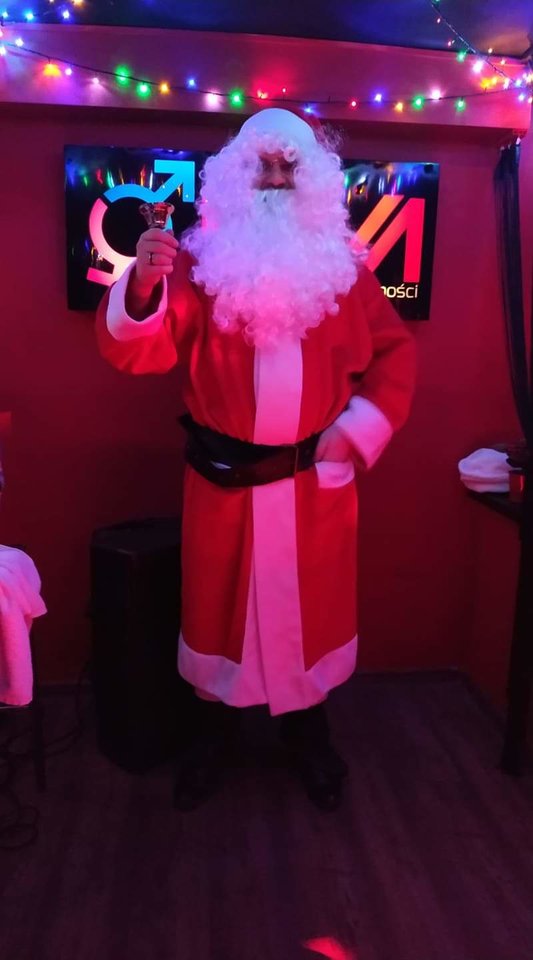 Dziś Club LaVa odwiedził Mikołaj i rozdawał prezenty 😉 - LavaClub
