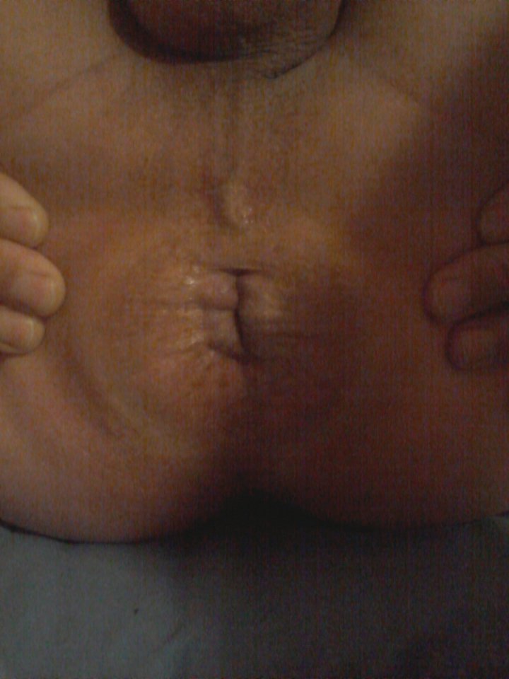 P cwelik pokazuje dziurkę dupki 10.12.2019 g.02.46.jpg - Wawa48