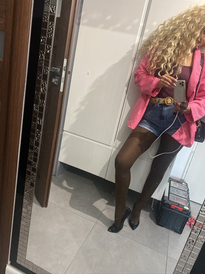 18252234-B3CE-42AE-AC3B-970B1DA831F4.jpeg - YourBlackAngel