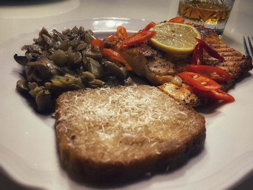 📦🥃😂🌲🎄 - serialowapara19782