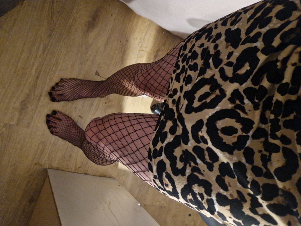 1000011348.jpg - Longlegs40