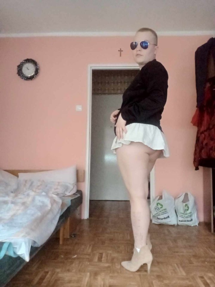 received_677422774579310.jpeg - Ariela7