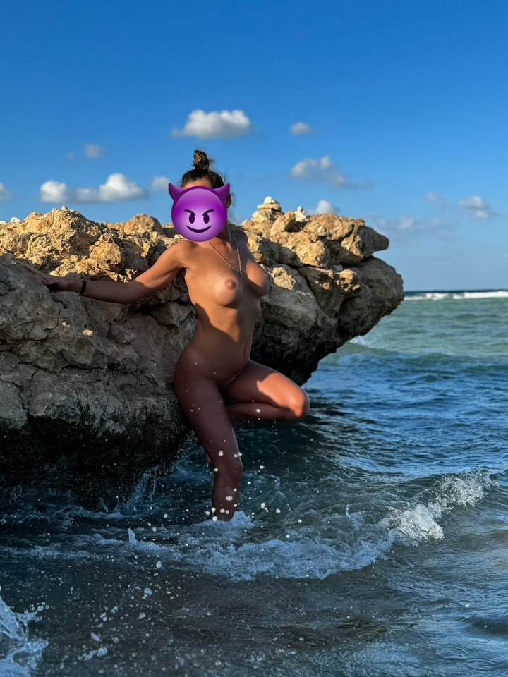 Mokro 💦💦💦🫦 - Xoxo_