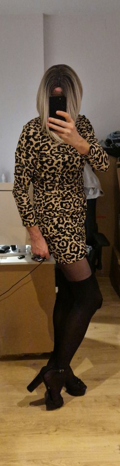 1000011451.jpg - Longlegs40