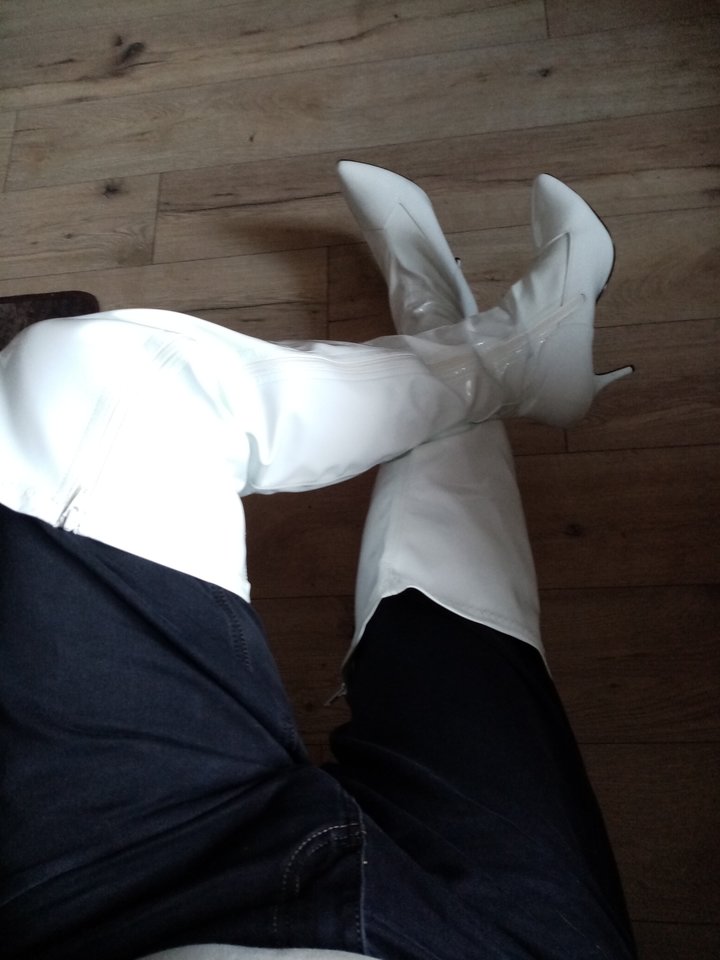 IMG_20231231_115108.jpg - Gloves54