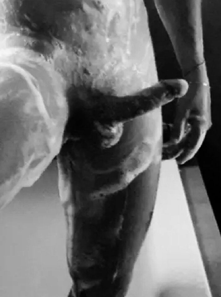 Screenshot_20230701_101019_Grindr.jpg - Dennisxxx