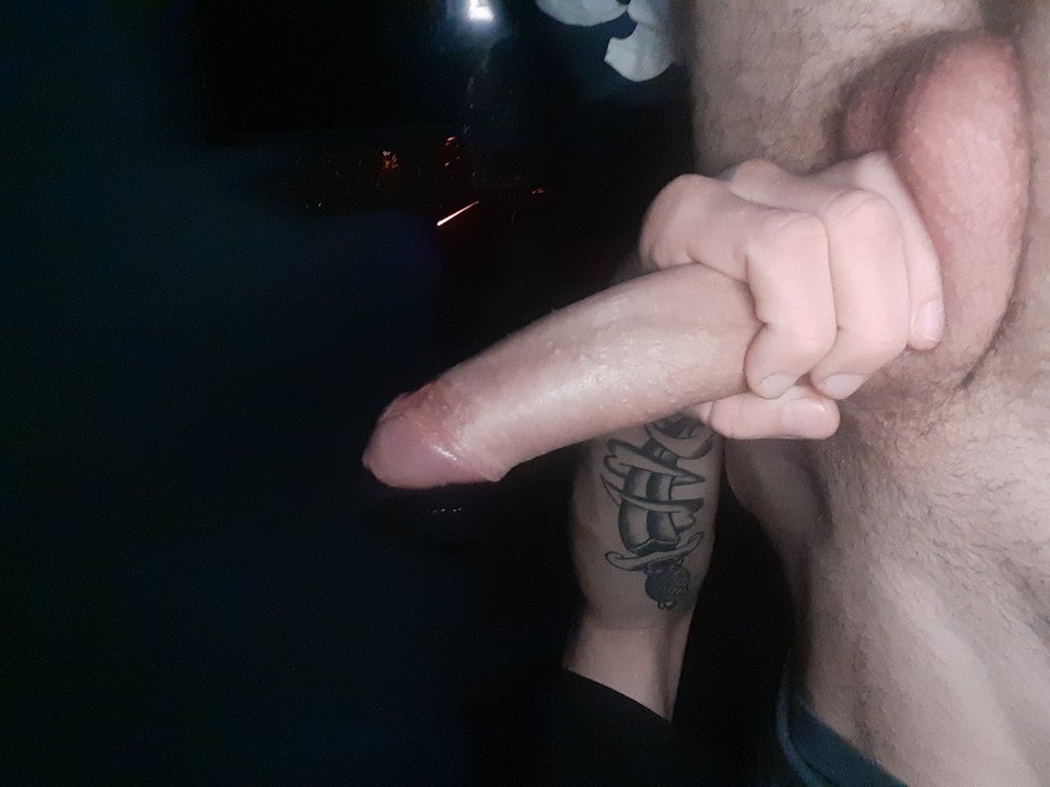 chciałby ktoś spróbować młodego fiutka? - FlpReported2115