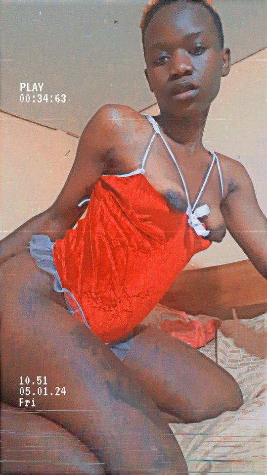 Snapchat-2011730949.jpg - QueenBeee