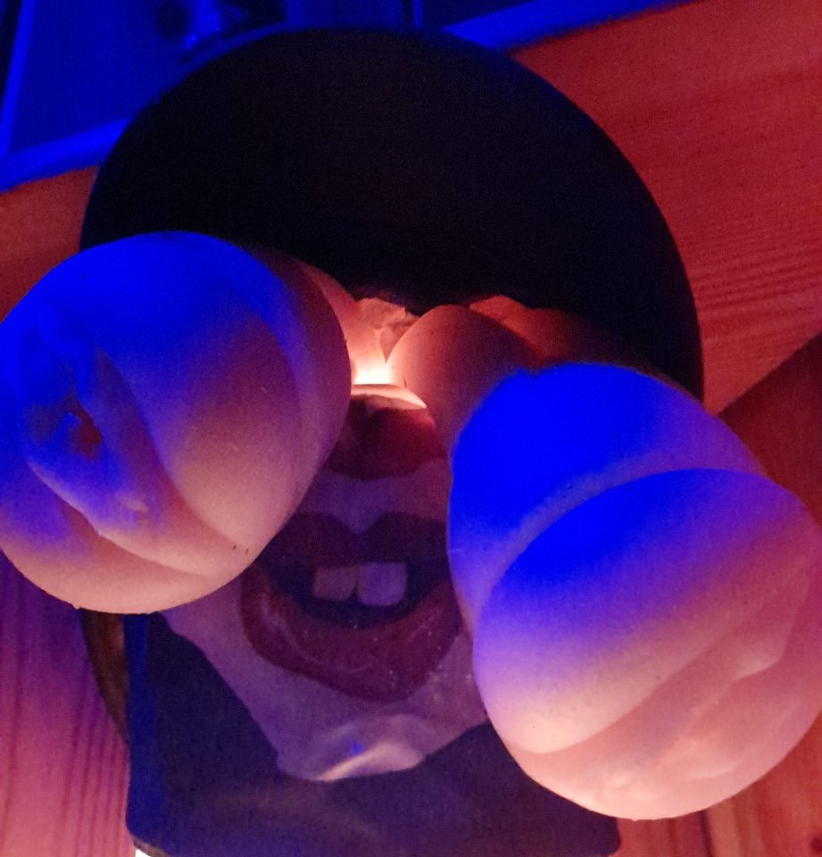 pisdooki dostal w tyl glowy dosc solidnie :D - Hueligan