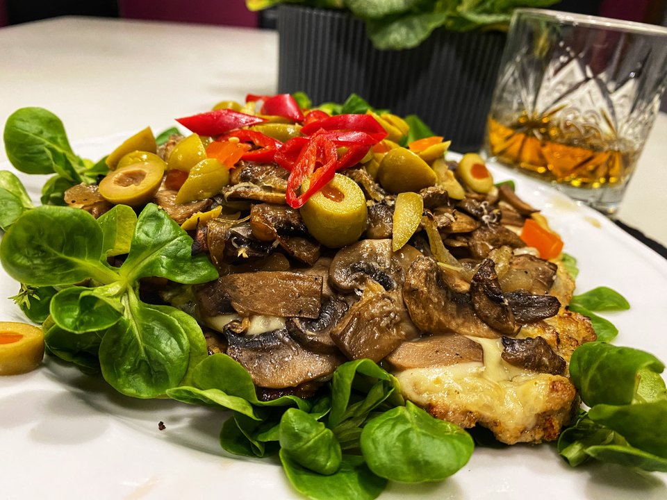 🥃🥃🥃🐖🐖🐖 - serialowapara19782