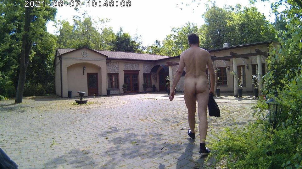 20210607_104604A.mp4_snapshot_00.02_[2021.06.11_14.14.57].jpg - Krzysztof_cfnm