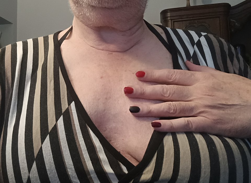 Przy kawie nad ranem.... 👄😎👍👙 - Gregorja