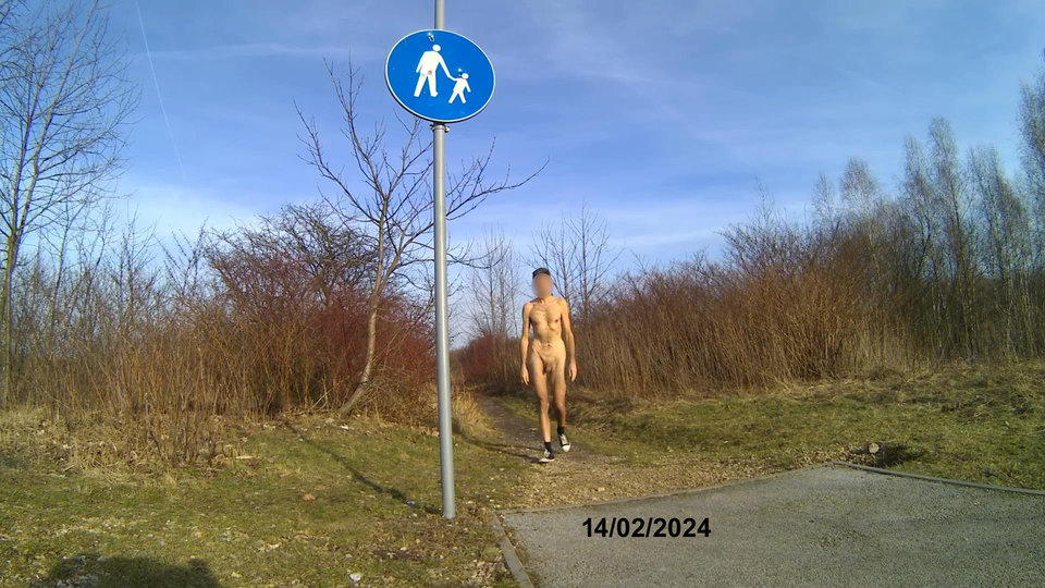 20240214_143336A.mp4_snapshot_00.44_[2024.02.14_15.44.36].jpg - Krzysztof_cfnm