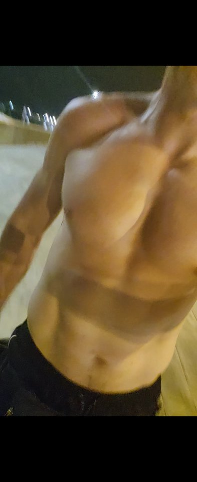 09_Gallery.jpg - BigassIon