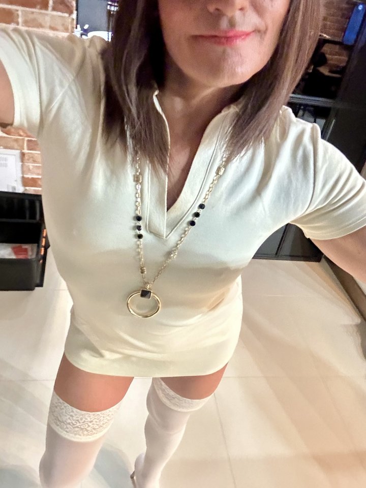 IMG_4702.jpeg - LauraTranss