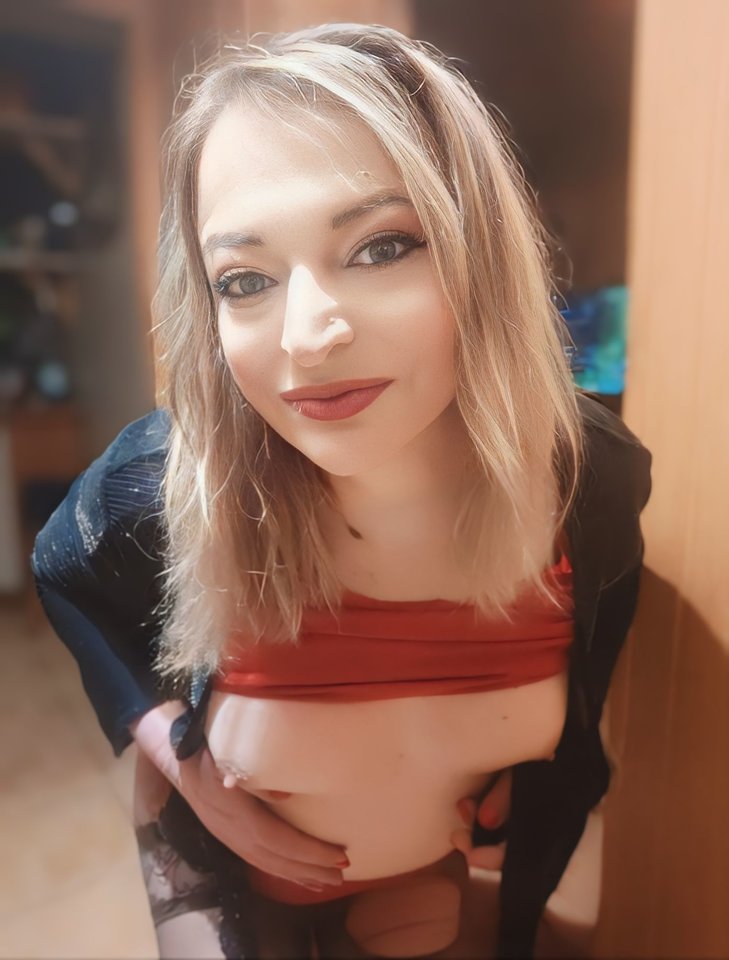 1000022173.jpg - LonaXXX