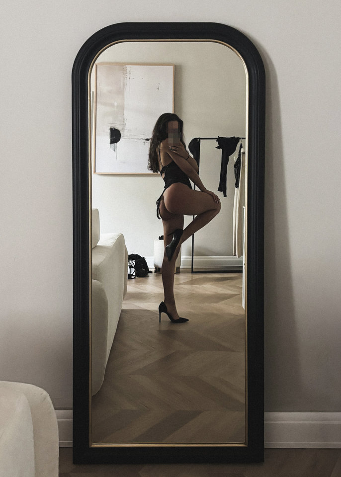 FL12.jpg - allure_couple