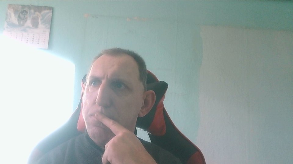 WIN_20260201_09_53_03_Pro.jpg - bojman8