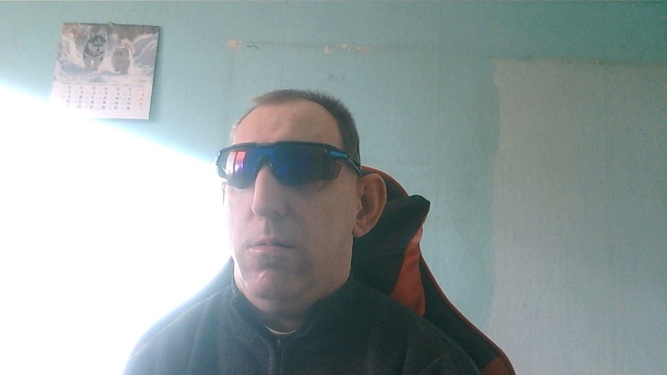 WIN_20260201_10_10_07_Pro.jpg - bojman8