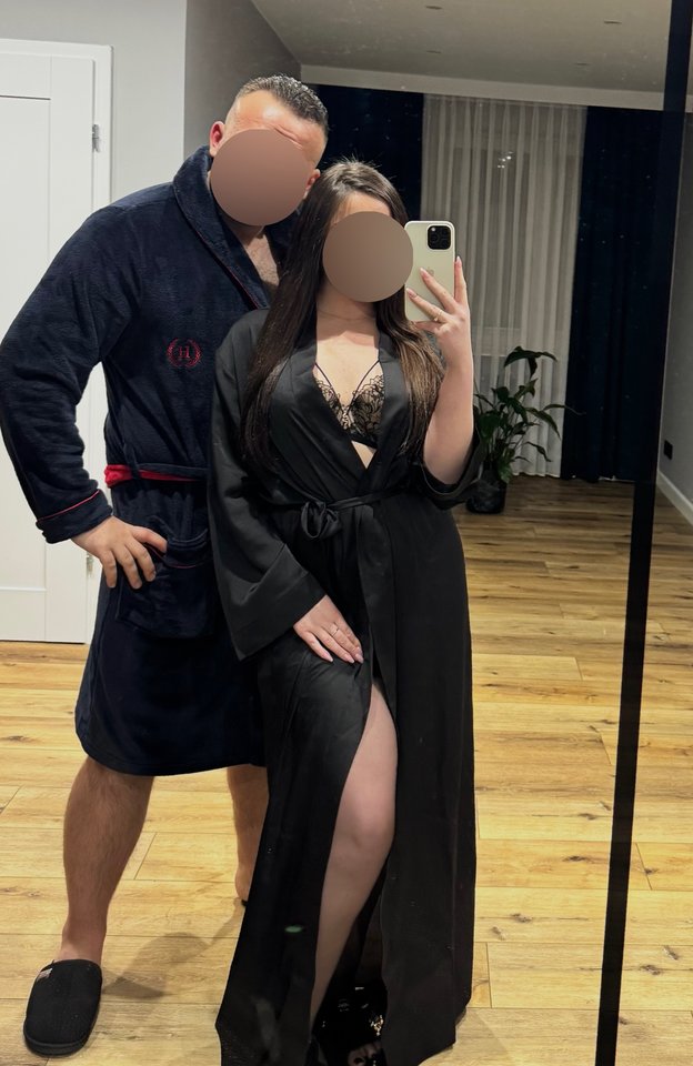IMG_4882.jpeg - RealHotCouple