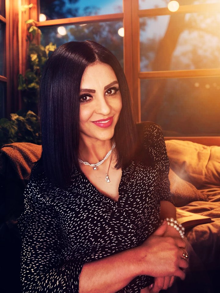 IMG-bc89473e82dc2eb5fbfc3989ac2dc3e2-V.jpg - Starscouples