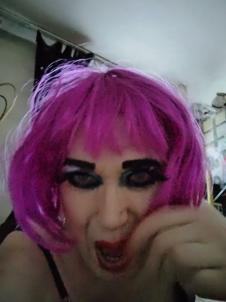 Męska Suka trans. stworzoną dla Kutasa - szmineczkatrans