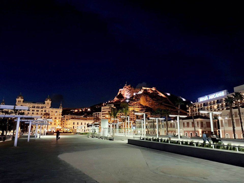 3966.jpg - VictorReal