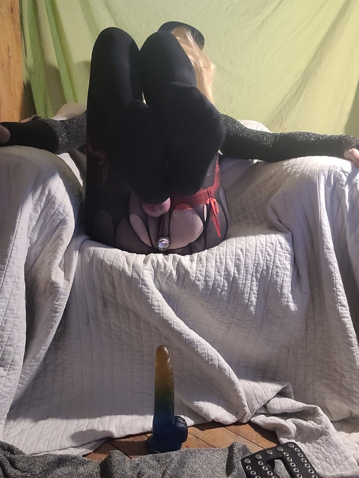 20260120_014021.jpg - bANALNIE2323