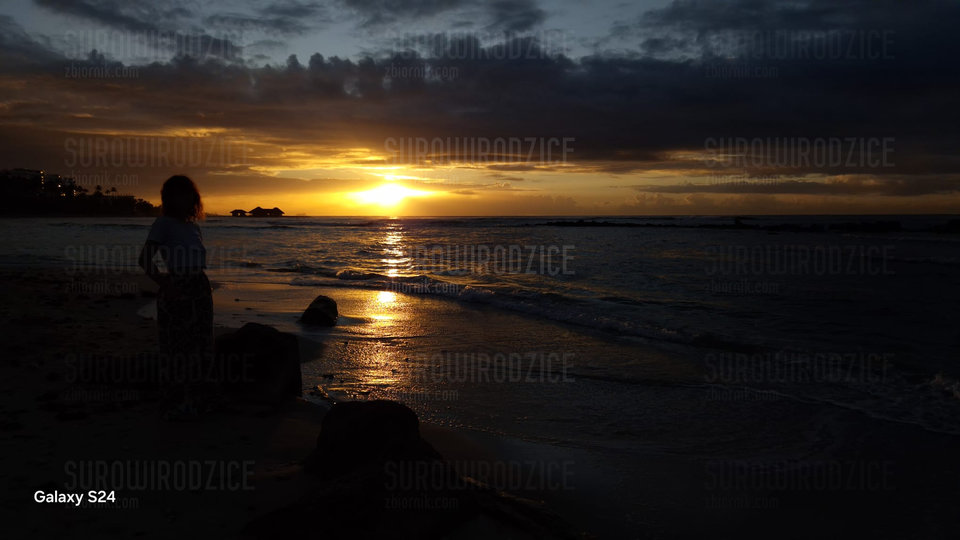 1000017608.jpg - SurowiRodzice