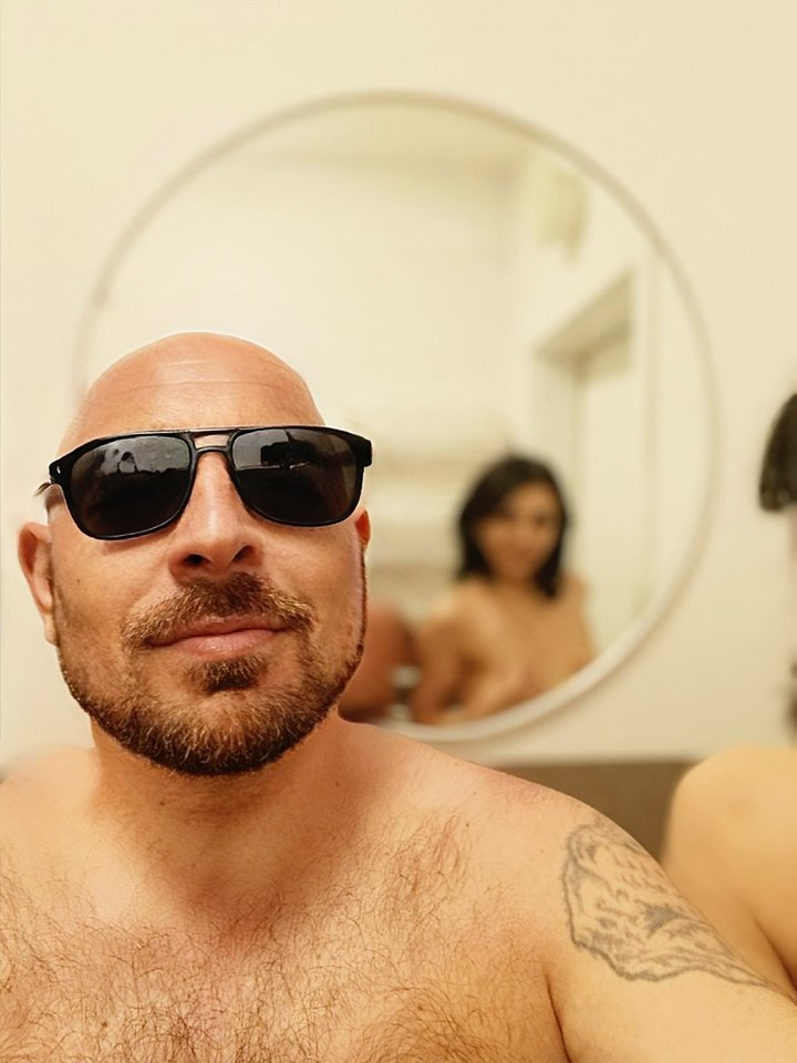 IMG-c711e035dfc8824f4cf00db6938accaf-V.jpg - Starscouples