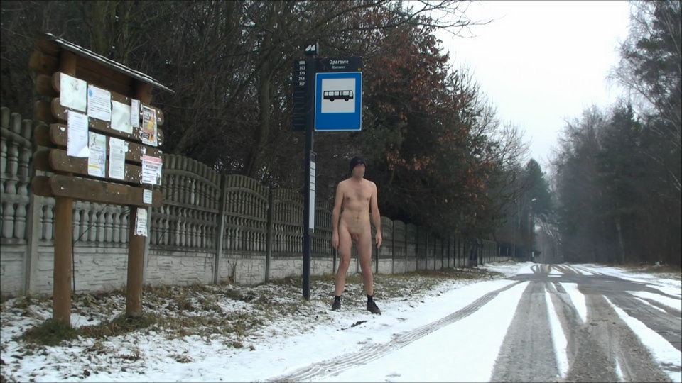 OŻAROWICE - przystanek 20250208.mp4_snapshot_00.11_[2026.02.08_ - Krzysztof_cfnm