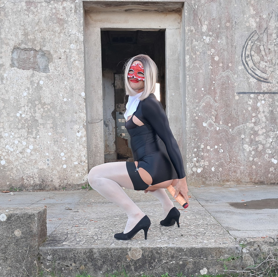 20251108_162639.jpg - Laure
