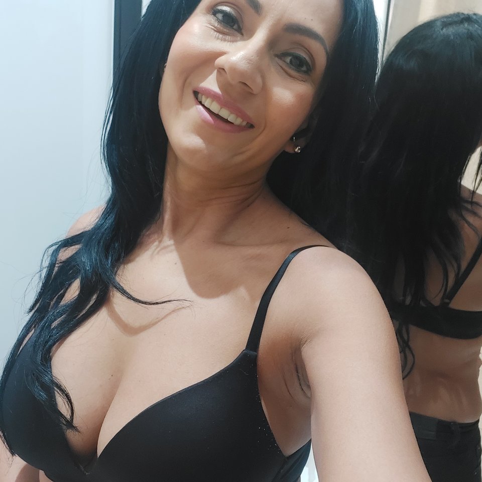 ;) - Latynoskadziewczyna389